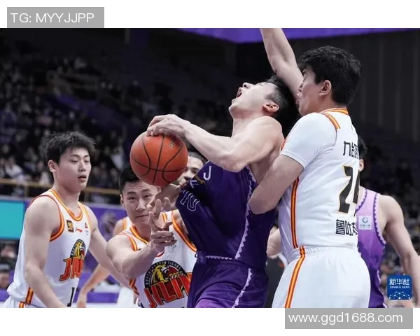 北京北控与新疆篮球对决直播全程回顾精彩瞬间与赛后分析